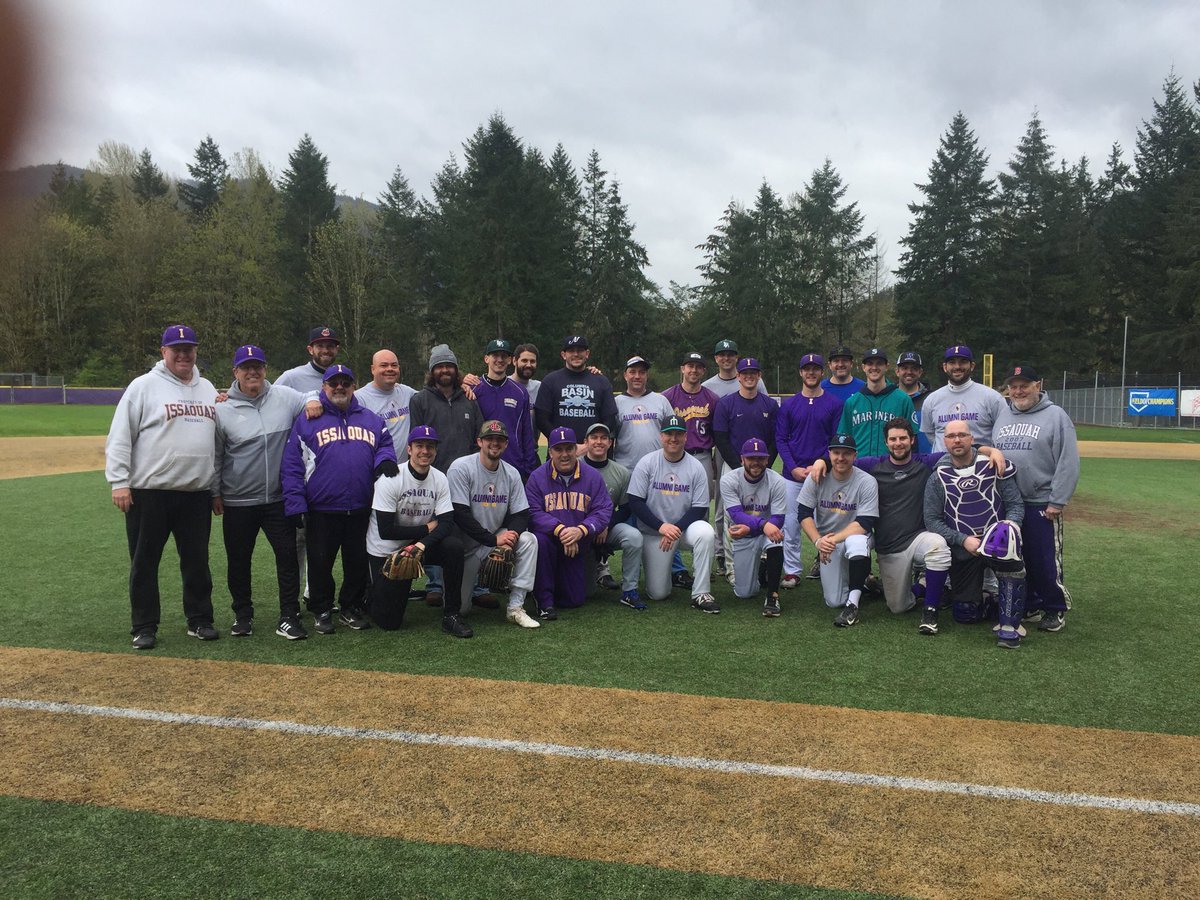 Issaquah HS Baseball tweet media
