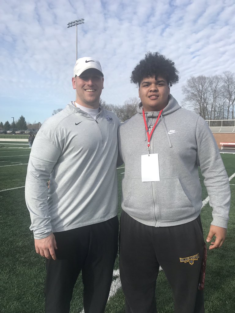 J_smoooth2020's tweet photo. Want to thank @CoachjjClark for the junior day invite, amazing program and coaching staff, can’t wait to come back in the summer #CLMB https://t.co/SZ0t6VdrqW