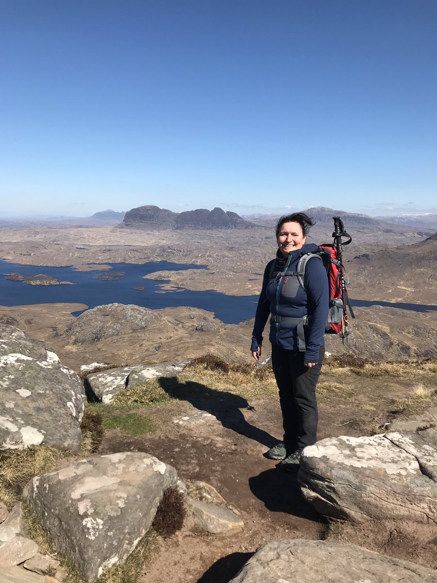 DMK_17's tweet image. Fabulous day for a walk up this mountain today with blue skies and clear views as far as the eye can see #stacpollaidh #suilven #assyntmountains #amazing #solucky #goodtobeout