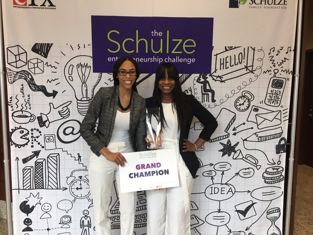 vsawkar's tweet photo. Congrats to @delivher from @GeorgiaStateU for winning $75,000 grand prize @UofStThomasMN @SchulzeSchool #efest2019 https://t.co/QpoMCGR4hj