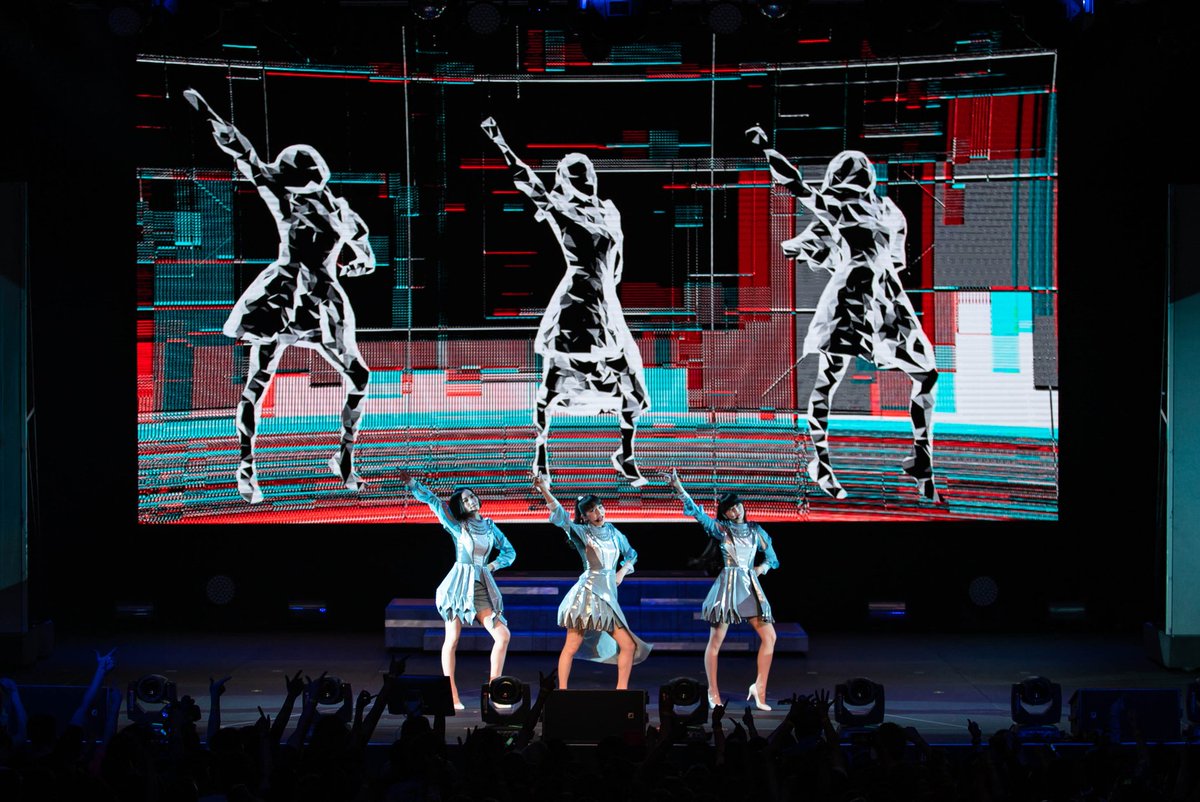 JpopDallas's tweet photo. Here are some of the other lovely moments of Perfume last weekend in Dallas! If you're going to Coachella, please be sure to check them out!

これは先週末のPerfumeライブの写真です！

Album/アルバム: https://t.co/C2Sc9UQkPZ

~Michael

#FuturePopTour #Prfm https://t.co/dNaFLManHC