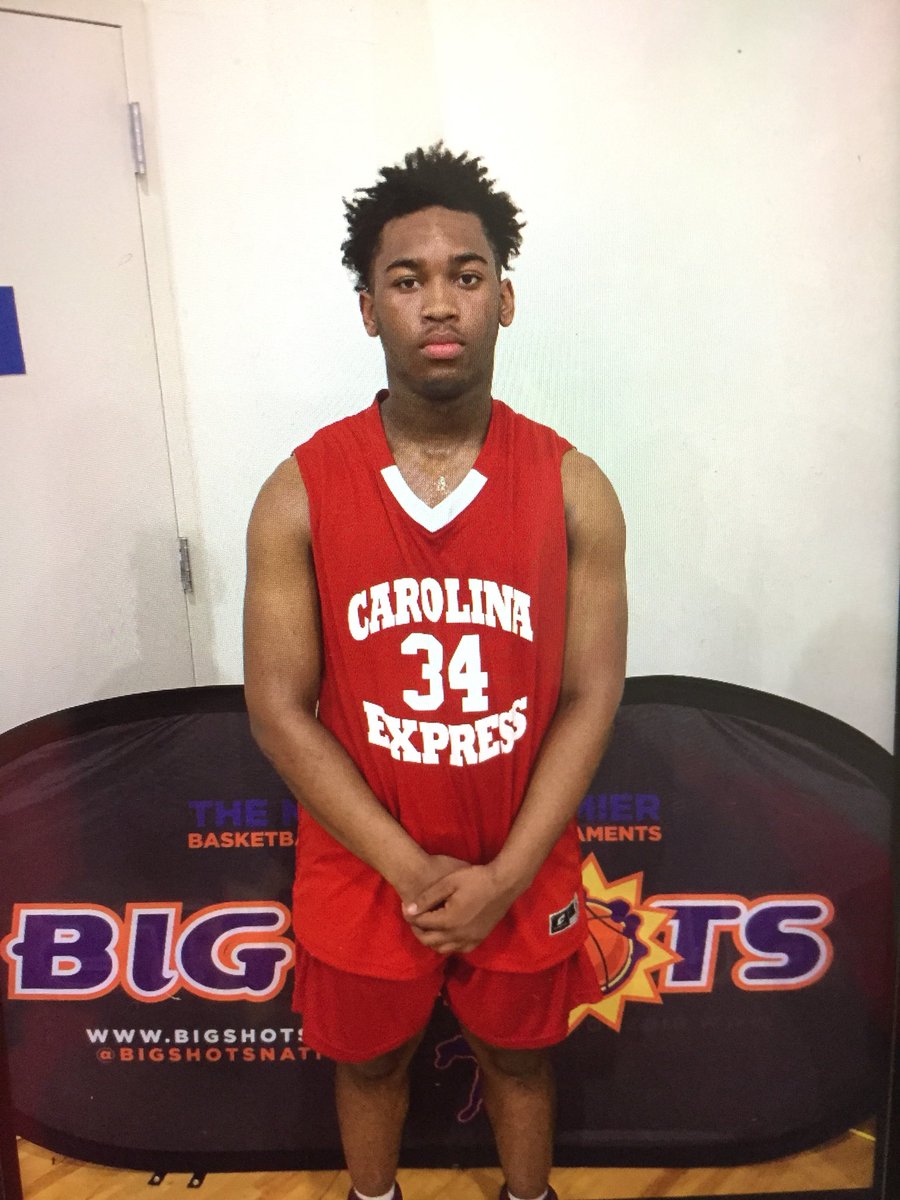 BigShotsGlobal's tweet photo. Big Shots #SCTIPOFF 

16u Final
Carolina Express Kings -34
Carolina Express X - 42

Top Scorers 
Express X - Am’Quaze Jones 13pts
Express X - Jordan Campbell 13pts
Express Kings - Jenkins 9pts https://t.co/pE33cUHi74