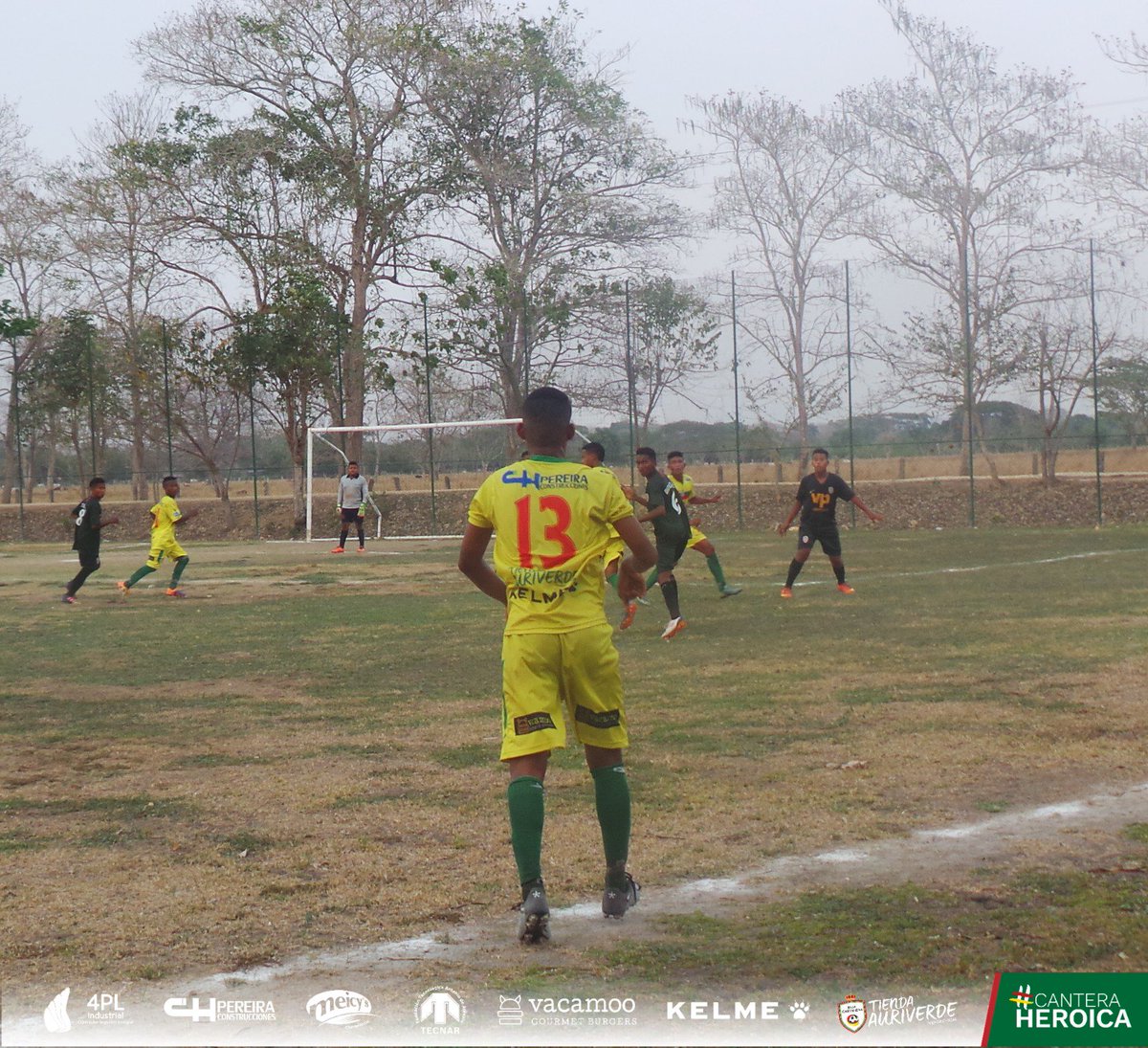 RealCartagena's tweet photo. #CanteraHeroica | Con goles de Juan Olarte (x2), Dewis Güeto, Carlos Munive, José Acosta, Brayant González, Javier Zárate y Juan Bohórquez, #RCs17 derrotó 8-2 a Altos de Plan Parejo en el Prejuvenil sub 17 Interclubes. https://t.co/Chz3v511w4
