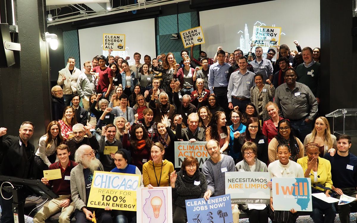 PlanetPostBox's tweet photo. Way to go, Chicago! The biggest American city to commit to 100% renewable energy! "A truly just transition also creates good, family-sustaining jobs."
#chicago #100percentcleanenergy #100%committed #ecojustice #greennewdeal #wordshavepower #powerpostbox https://t.co/HCDxDNTDJE
