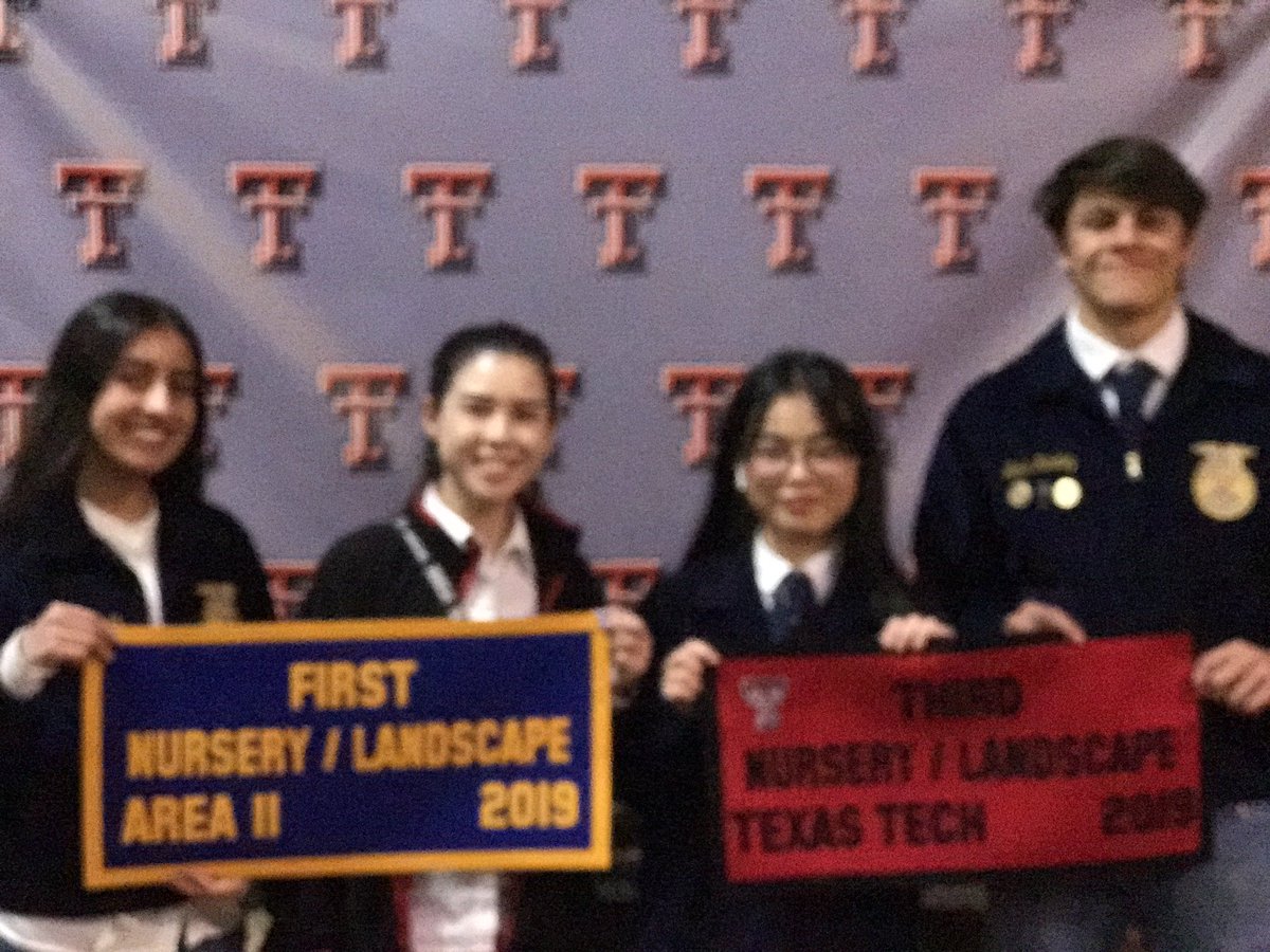 RaleyDr's tweet photo. Eastlake Nursery Landscape Team First Place Area 2💜proud Falcons! https://t.co/qq7smHVFEW