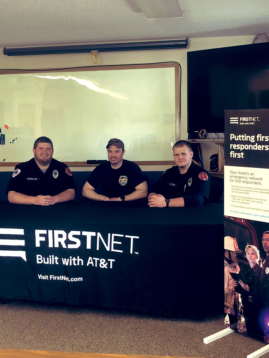 FirstNet event at Cambridge Township Fire Department
Thank you for all that you do!
#FirstResponders 
#Fireandrescue 
#Heroes 
@Laurie90466462