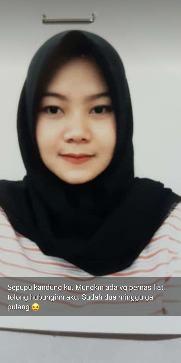 speakdoangs's tweet photo. Twitter please do your magic :') ! 

Sepupu temen aku hilang, sudah 2 minggu ga pulang. Terakhir kali pamit pagi-pagi mau ambil baju wisuda tapi ga pulang, ga ikut wisuda juga :')). 

Terakhir ada 26 maret. Ciri ciri ada di pict ke 2 

Hub :  082333959045
Kalo ada info 😭🙏🏼 https://t.co/kL0KK2XA4A
