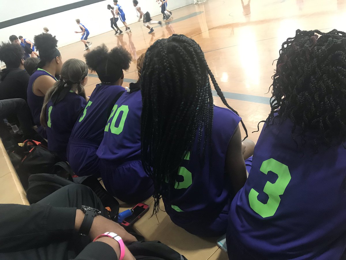 asells05's tweet photo. #Ibreathehoops seeing improvements with these ladies!! https://t.co/fzZAejzr7g
