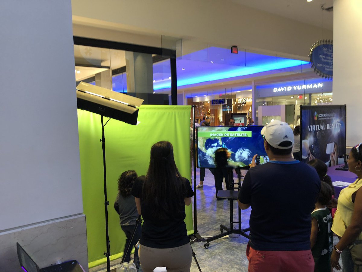 lizblupr's tweet photo. Excited to have seen “Earth Month” @ECOEXPLORATORIO fantastic exhibit in @plazalasamerica #Jetbluefoundation #STEM @NASA @weatherchannel @NASAedu @CCamposTURISMO @discover_PR @adamonzon https://t.co/01WhAXHMVS