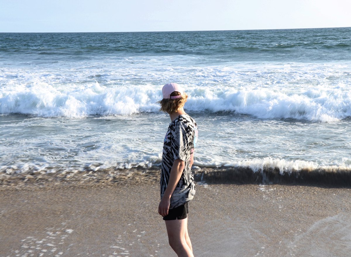 jgrogss's tweet photo. Beach Boys☀️🌊
.
.
.
.
#beach #beachvibes #ocean #waves #sun #sunnydays #travel #summer #vacation #beachlife #sand #nature #naturelovers #photography #outdoorphotography #tropicalvibes #paradise https://t.co/BVYYc5hgUI