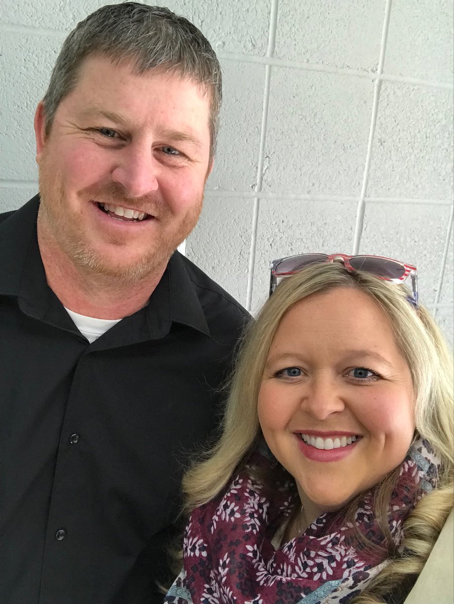 hawkbe's tweet photo. A night out with ⁦@castingcrowns⁩ and ⁦@zwilliamslive⁩ 💕💕 #onlyjesus https://t.co/XiSjV48D0B
