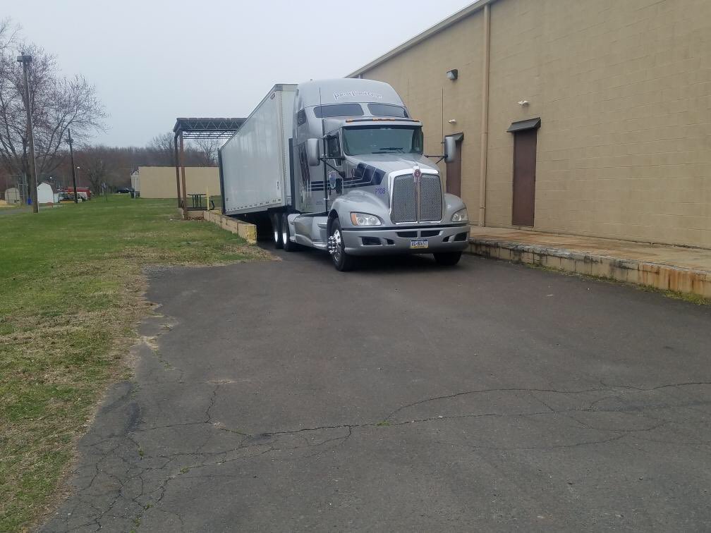 InfoParrot's tweet photo. P108 busy in Colonial Heights VA and brought a load of Peanuts back home to Tullytown, PA https://t.co/9wkLpWcj2Y