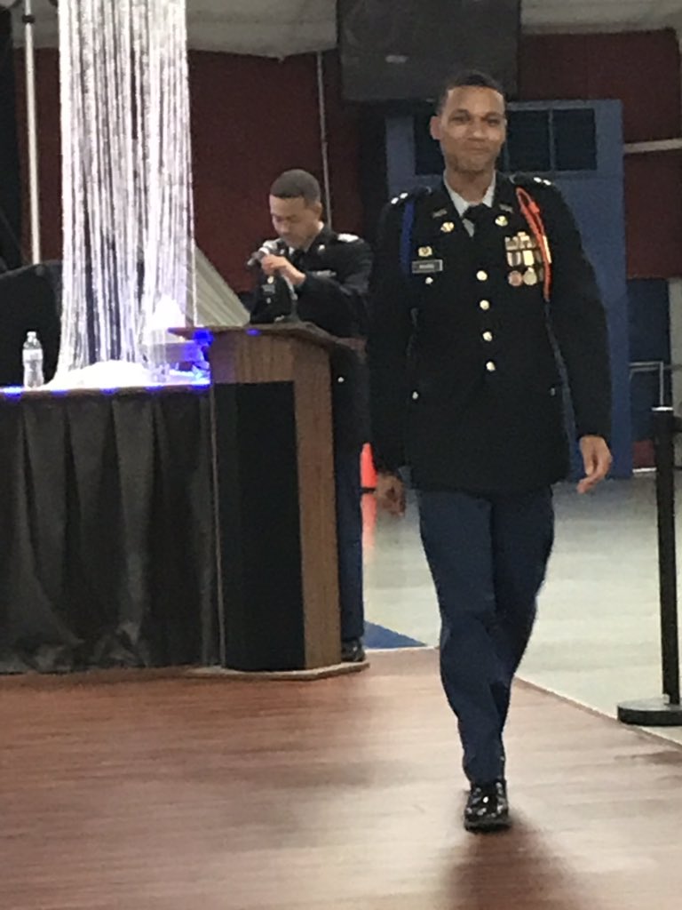 Ralph Saunders tweet media