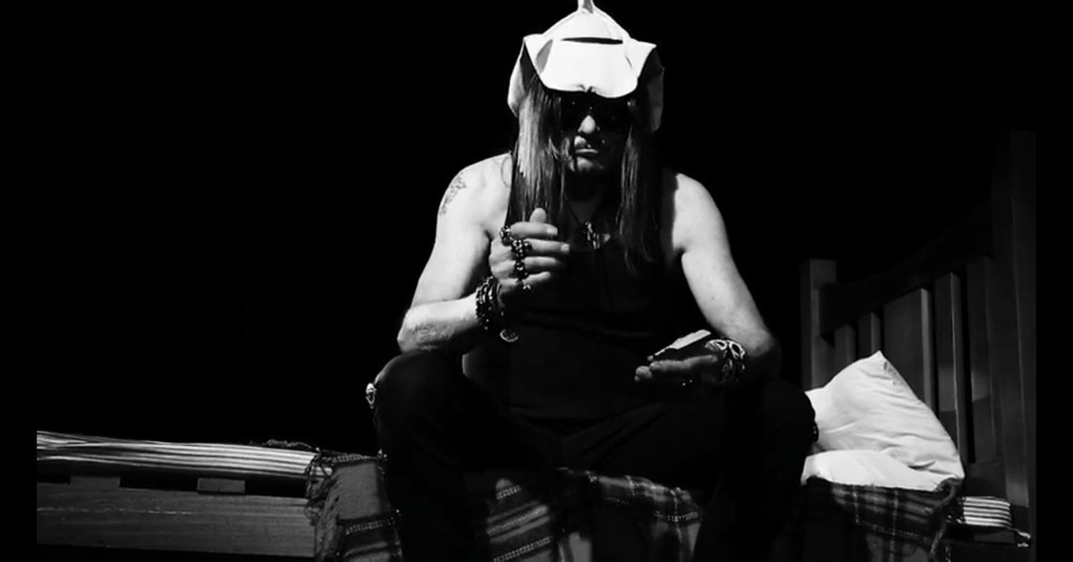 themezcaltones's tweet image. TONIGHT ON Foxtel CMC ALT CHANNEL somewhere between 9.45-10.15pm check out the premiere of The Mezcaltones new music video Howlin' at the Moon! It's cool, it's moody, it's groovy and also movin' ;) Hit the re-tweet button down below! #musicvideos #altcmcchannel #foxtel #howlin