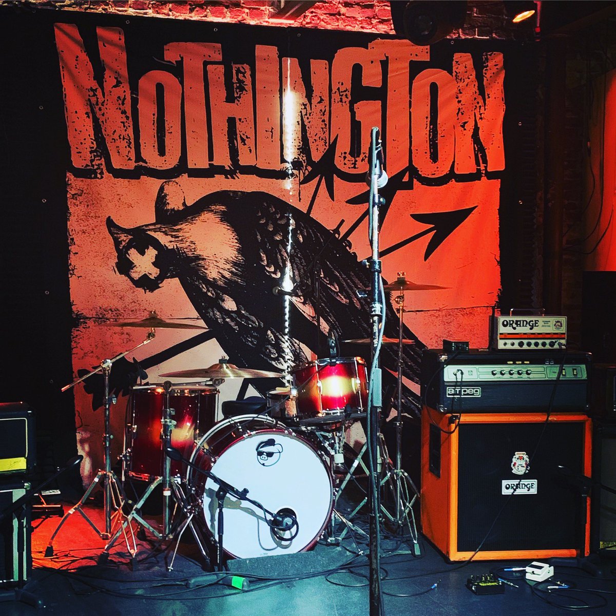 nothington's tweet image. Last show in LA kicking off soon!  Saturday matinee - we play at 7:30.  Cheers!