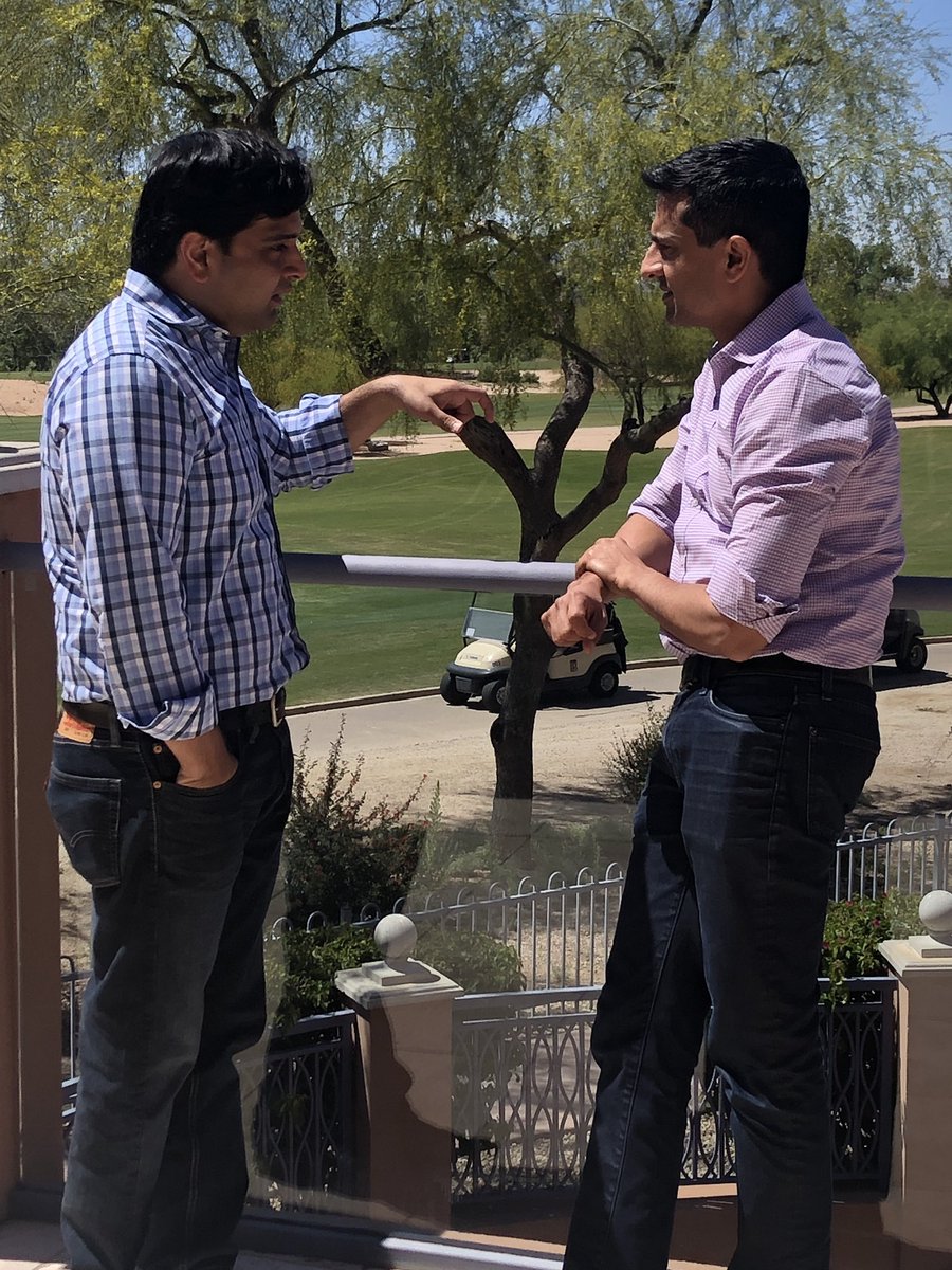 OncLive's tweet photo. Watching our @mjh_pr Executive Board from various specialties interact and brainstorm with one another. What great collaboration! 🧠💪🏼#MJH_EB @YJanjigianMD @PatrickBorgenMD @GIcancerDoc @bbmdmsk @Daver_Leukemia @drspant https://t.co/O70rtXrfau