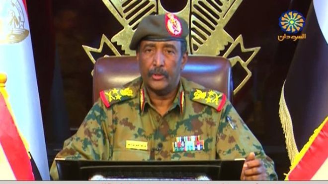 Sudan coup: Military leader vows to ‘uproot regime’ eltelegraphweekend.com.au/sudan-coup-mil…