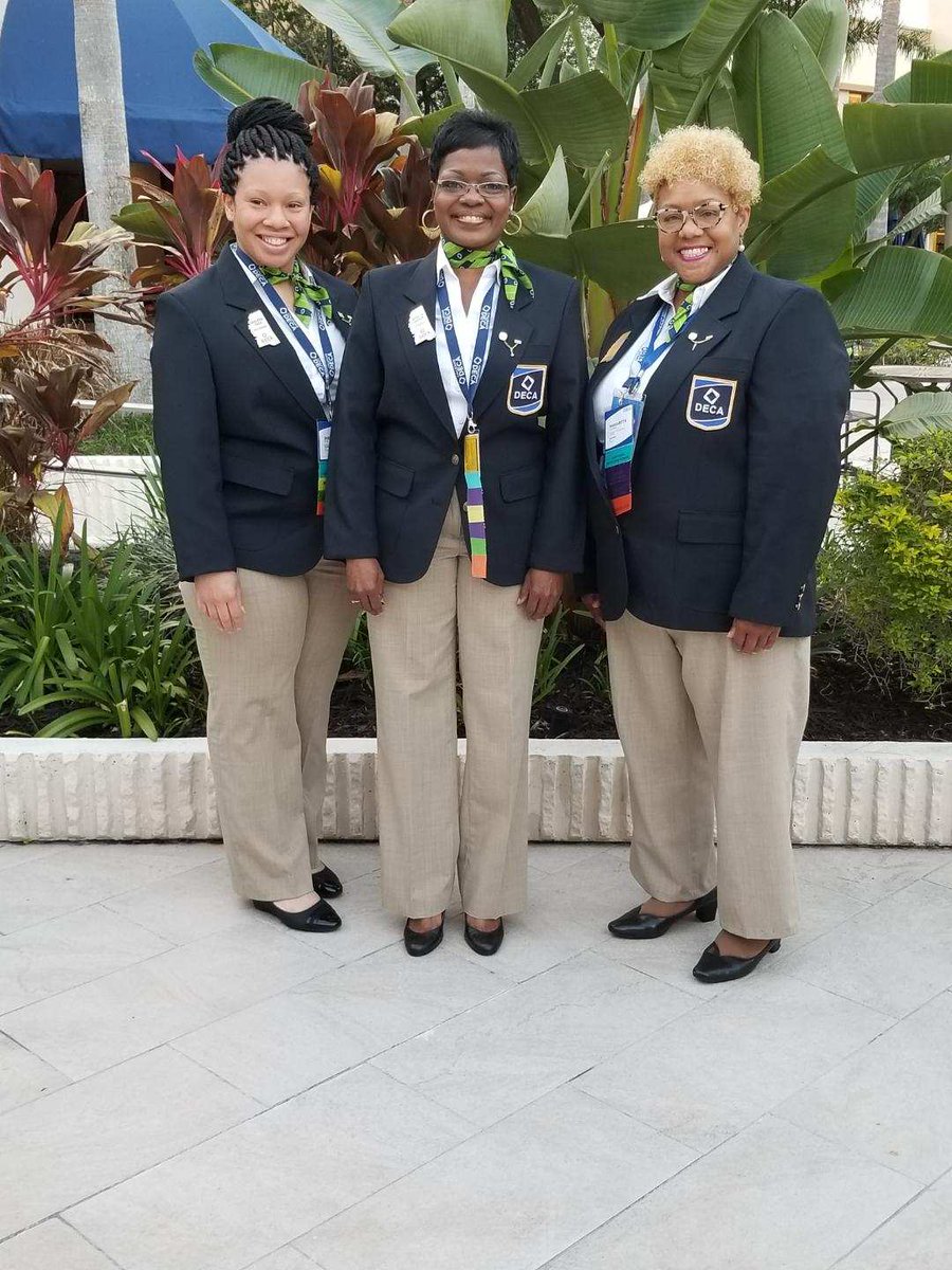 ms_cdeca's tweet photo. Opening session of ICDC! Congratulations to our officers present and those representing for the 2019-2020 year! https://t.co/d1CTORyAMC