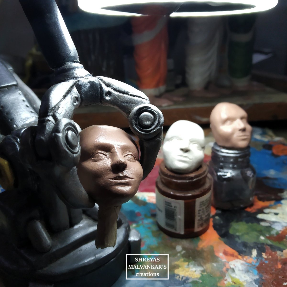 smmcreations's tweet photo. Work Work Work
#smmcreations #handmade #handcrafted #india #indian  #indianart #indianartists #sculpture #indiansculpture #facesculpt #handmadeinindia #statue #replica #humanreplica  #artistsoninstagram #artist #miniature #homedecor #decor #marvel #dume #femaleface #female https://t.co/qnT8PVgvCn