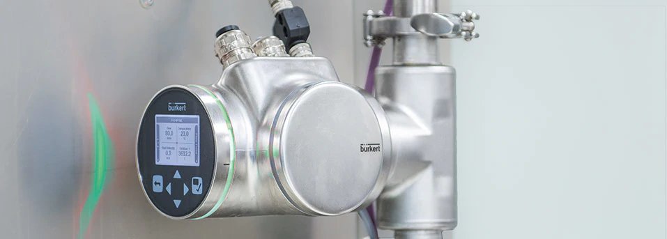 BurkertUAE's tweet image. &quot;لم أكن أفكر من قبل في أننا سنربح وقت التعبئة مضافًا إلى ذلك&quot;. تم تثبيت مقياس التدفق FLOWave في خط الإمداد لنظام التعبئة في إحدى الشركات الرائدة في مجال ضخ المواد:  &apos;
#FLOWave #Burkert