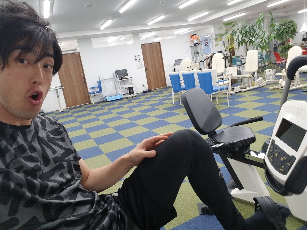 hijikiikuyama's tweet photo. 8ヵ月ぶりに
いつもお世話になっている
iMARe(イマレ)にやっと
くることができました🏃
またここで1から体を作り直していきたいと思います。
今年もお世話になりますm(__)m
#imare #イマレ #リハビリ #ケア #チャレンジ #charenge #生山ヒジキ #なわとび #縄跳び #support #muscle #body #jump https://t.co/OyCvK4hpie