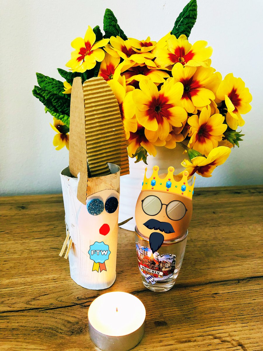 ericweismuc's tweet photo. Alles Gute zum Geburtstag liebes #twittei - Happy Birthday #twittegg - https://t.co/1lcIZZUmS8 https://t.co/j8mdkBhEwj