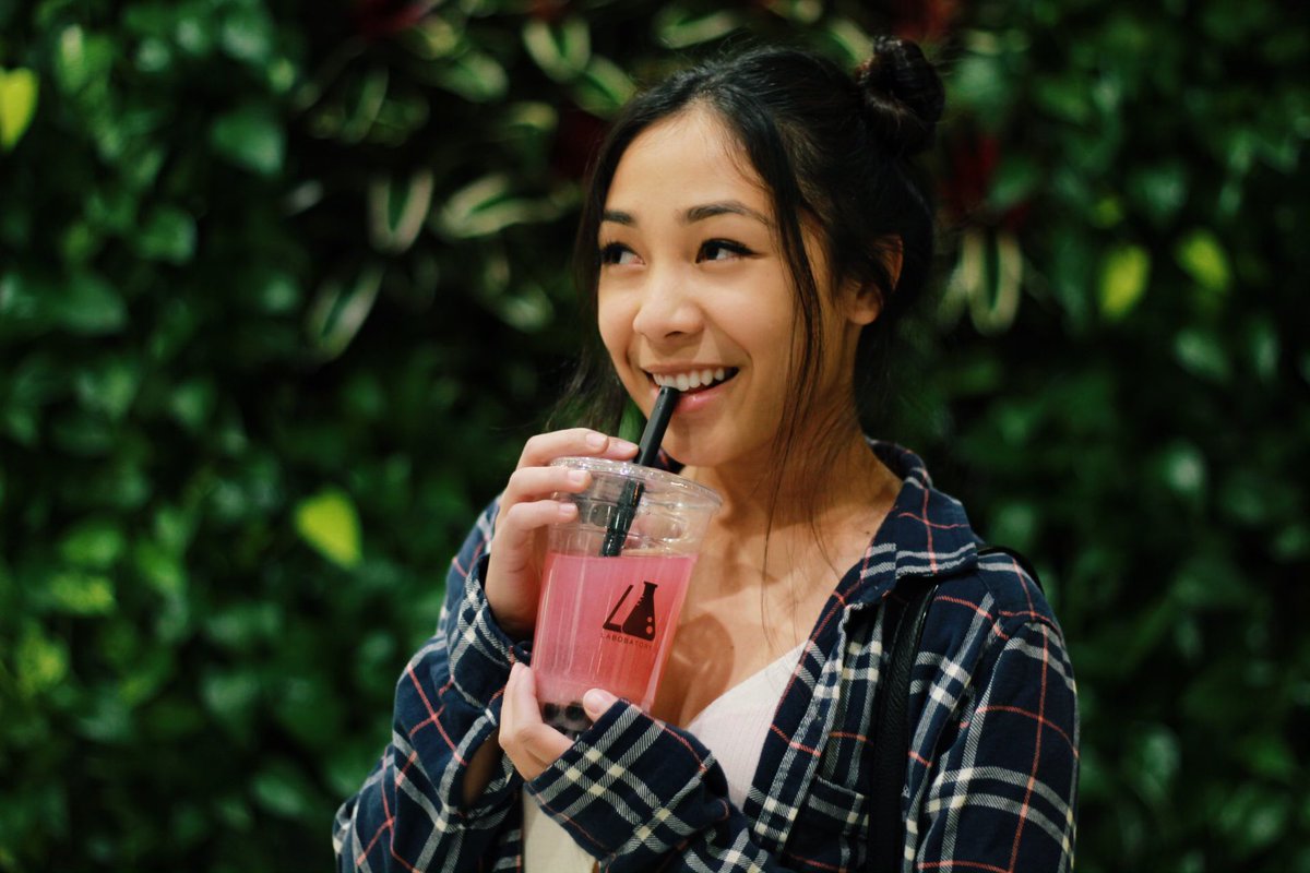 SoundfuI's tweet photo. my friend is trying out his camera and he’s doing pretty good. :)
Here’s me and my boba 🥰 https://t.co/KbZ5xbAdEY