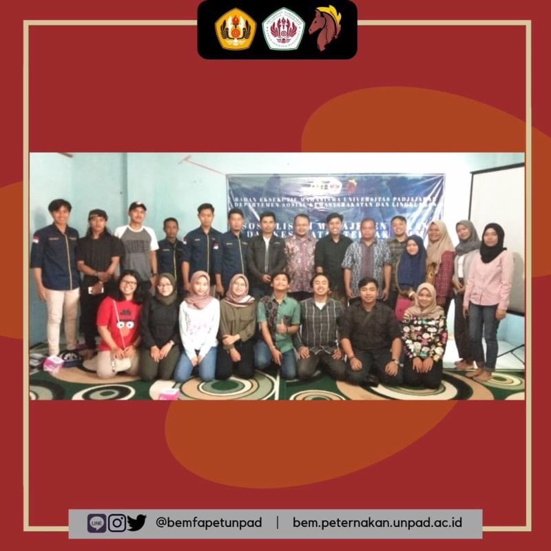 [ Sosialisasi Manajemen Pemeliharaan Ayam Petelur ] 

Telah berlangsung Sosialisasi 
Manajemen Pemeliharaan Ayam Petelur, di Desa Cilayung .