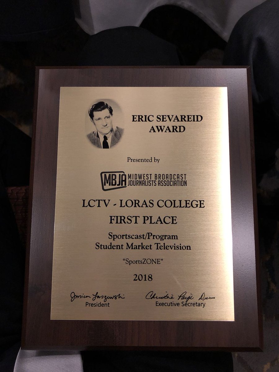 LCTV_Sports's tweet photo. BREAKING❗️
LCTV’s “SportsZONE” takes home the Eric Sevareid Award for “Best Sportscasting Program” at the 2019 Midwest Broadcast Journalists Association awards #MBJA #SportsZONE https://t.co/44dKJ0po9H