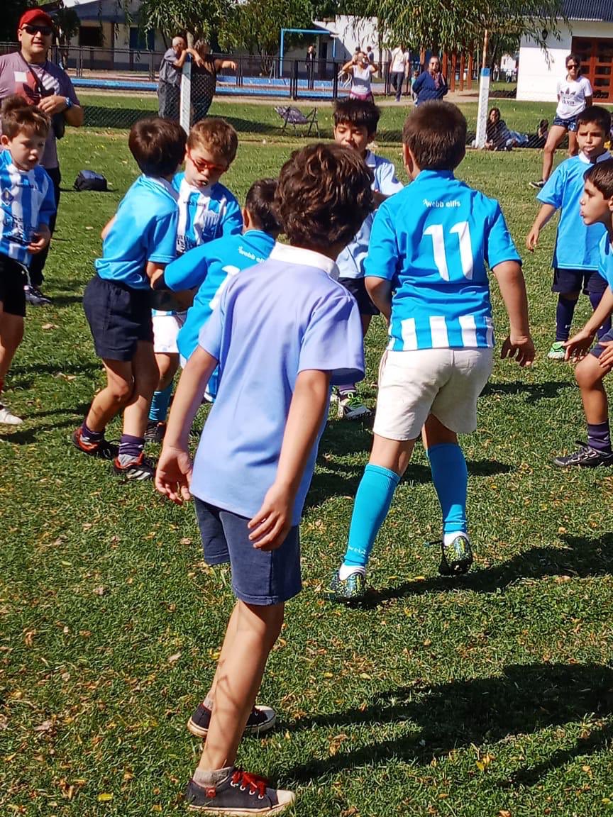 dorregorc's tweet photo. Primer encuentro de infantiles U.R.O.B.A 🏉 https://t.co/SElDGs3jpx