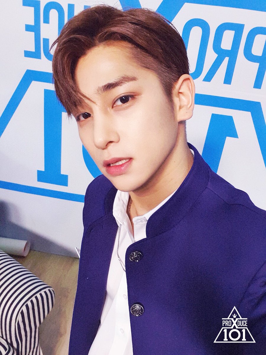 mnet_produce101's tweet photo. PRODUCE X 101ㅣ히든박스 미션에서 승리한 연습생들의 미공개 셀카를 확인하세요!

이한결(MBK)

#프로듀스X101 #PRODUCE_X_101 #엠넷 #Mnet https://t.co/N1soy4u8vB