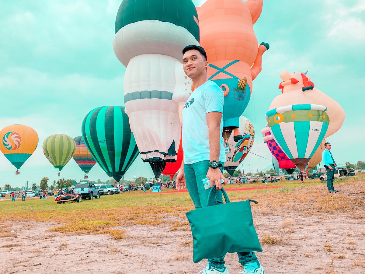 sianegyupsal's tweet photo. #FrontrowHABF 🎈 https://t.co/mjrcfnxHiM