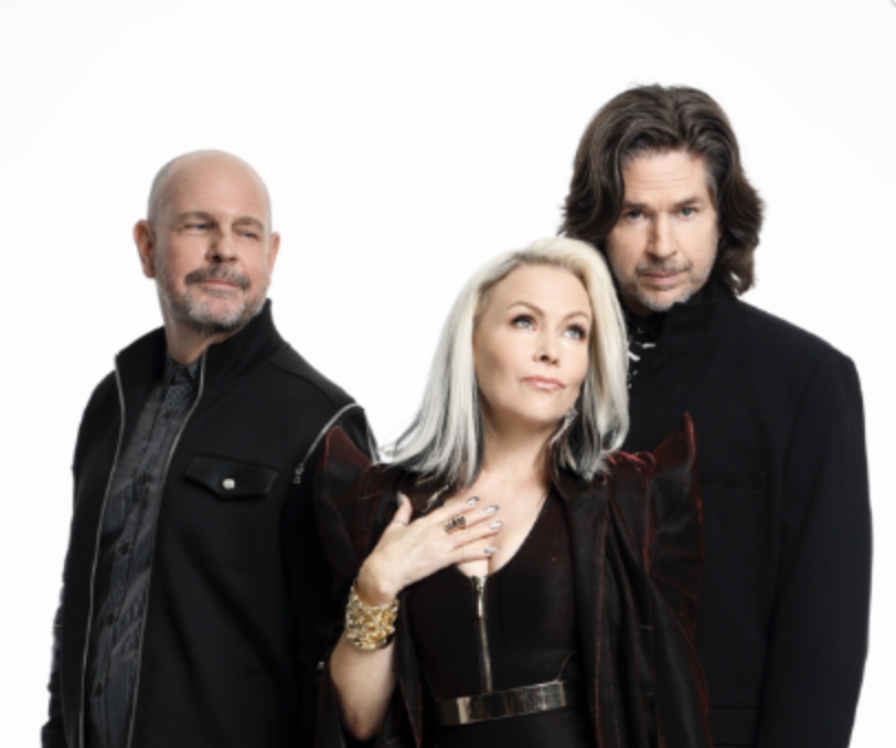 Berlin featuring Terri Nunn will be on stage in just a few minutes. Do you know all the lyrics to "Take My Breath Away?"