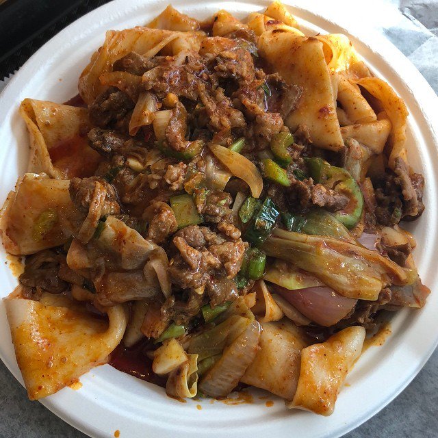 Ziggy601's tweet photo. When you try just about every noodle dish in the village, but keep going back to the classic. This was especially fine today. #cuminlamb @xianfoods #eastvillage #posttoursnack https://t.co/bTAQuZDnlv https://t.co/bFcAS6UXJt