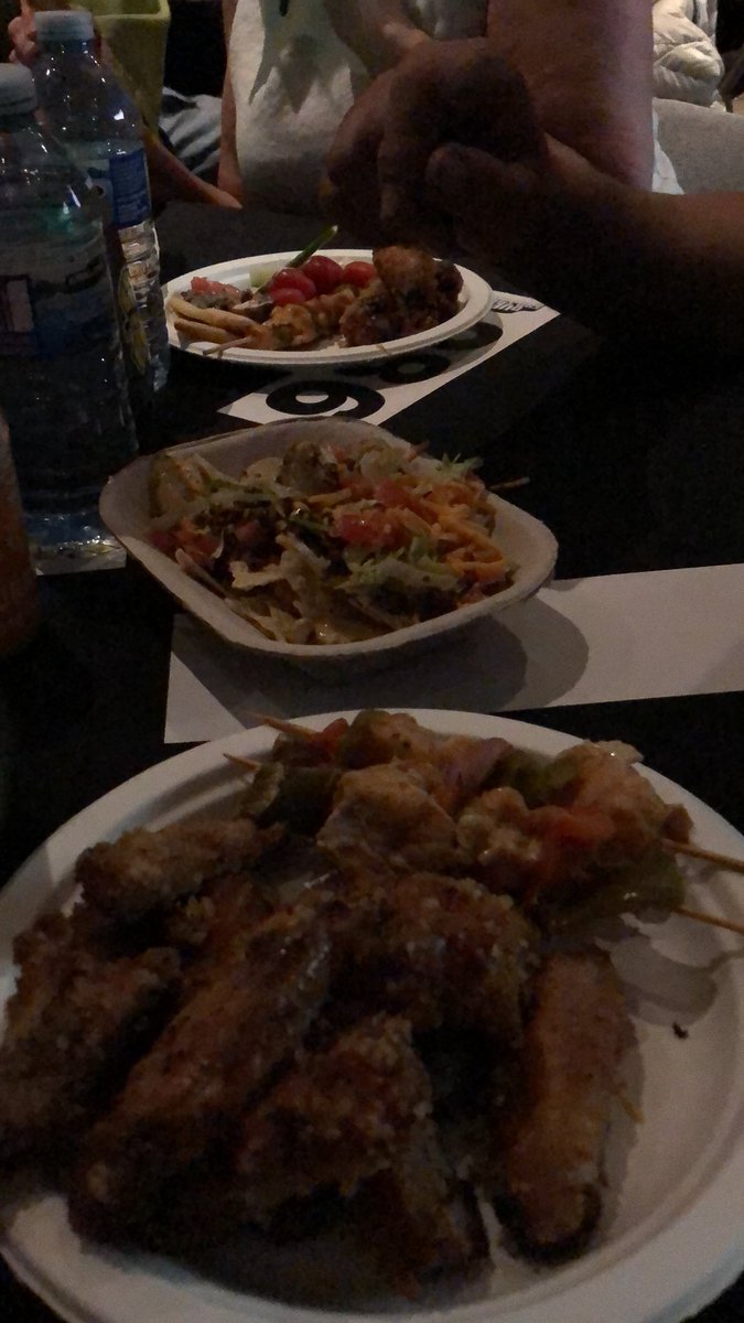 debuchner's tweet photo. Duelit2019 great food👍🦄 https://t.co/MHqwMMS0bs
