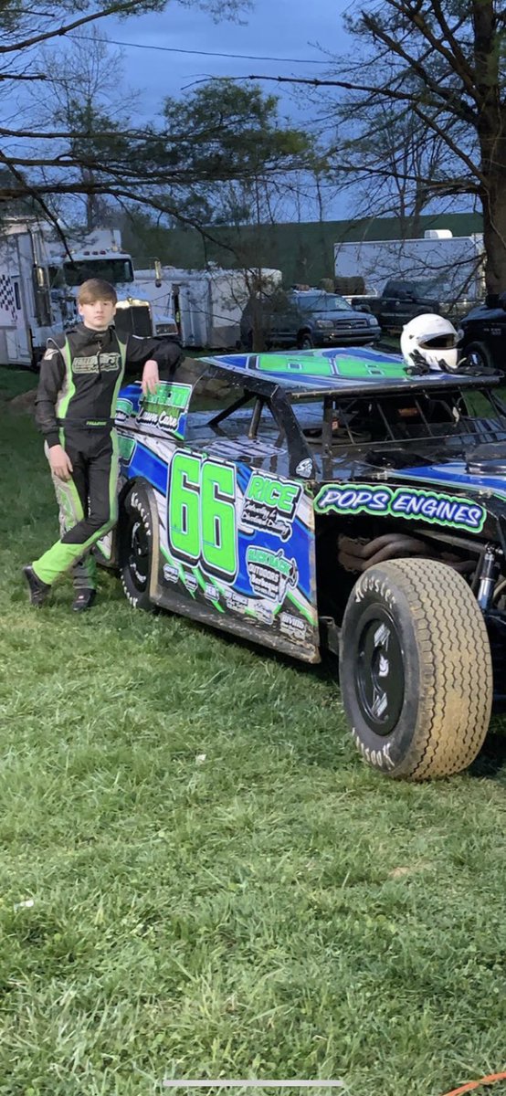afalloway's tweet image. Proud of Cole “Trickle” tonight first night out in his modified💚🏁💚