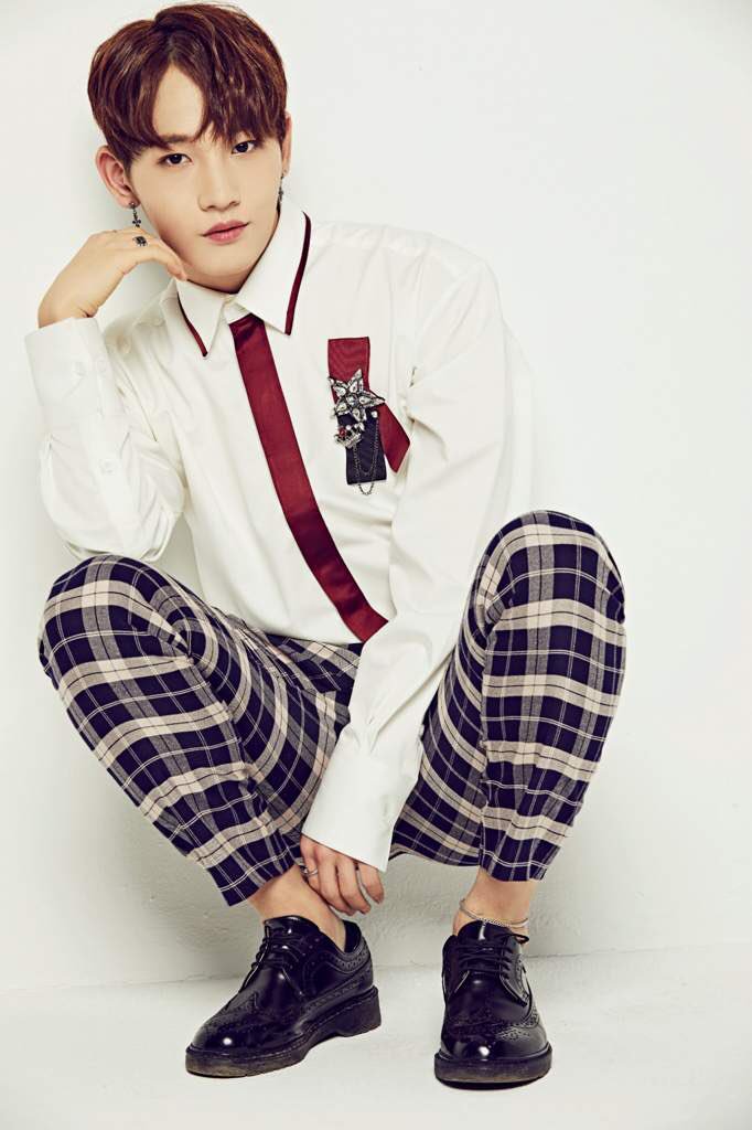 ATiny_WayZenNi_'s tweet photo. Happy Birthday B.S🎂 April 14, 1995 #BS #LeeYoungsoo #14u #onlyu #ESol #Eunjae #Dohyuk #Gyeongtae #Loudi #Luha #Woojoo #Gohyeon #Gun #Hero #Hyunwoong #Rio #Sejin #kpop #idol #14ux #dancer #rapper #happyBSday https://t.co/x8BNUTdyWc
