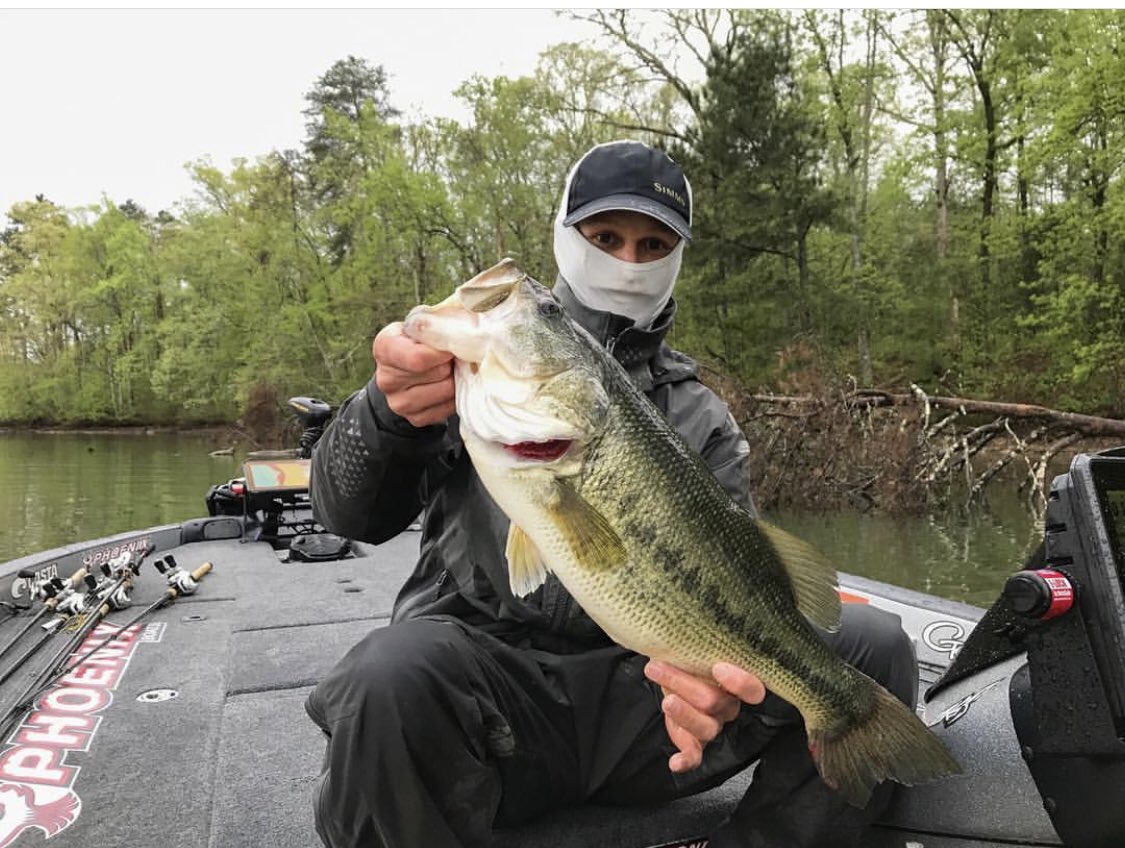 I had a good tournament at Lake Chickamauga! I finally caught a nice one today! 6-11....Ready for the next Major League Fishing Bass Pro Tour at Smith Lake in Alabama!