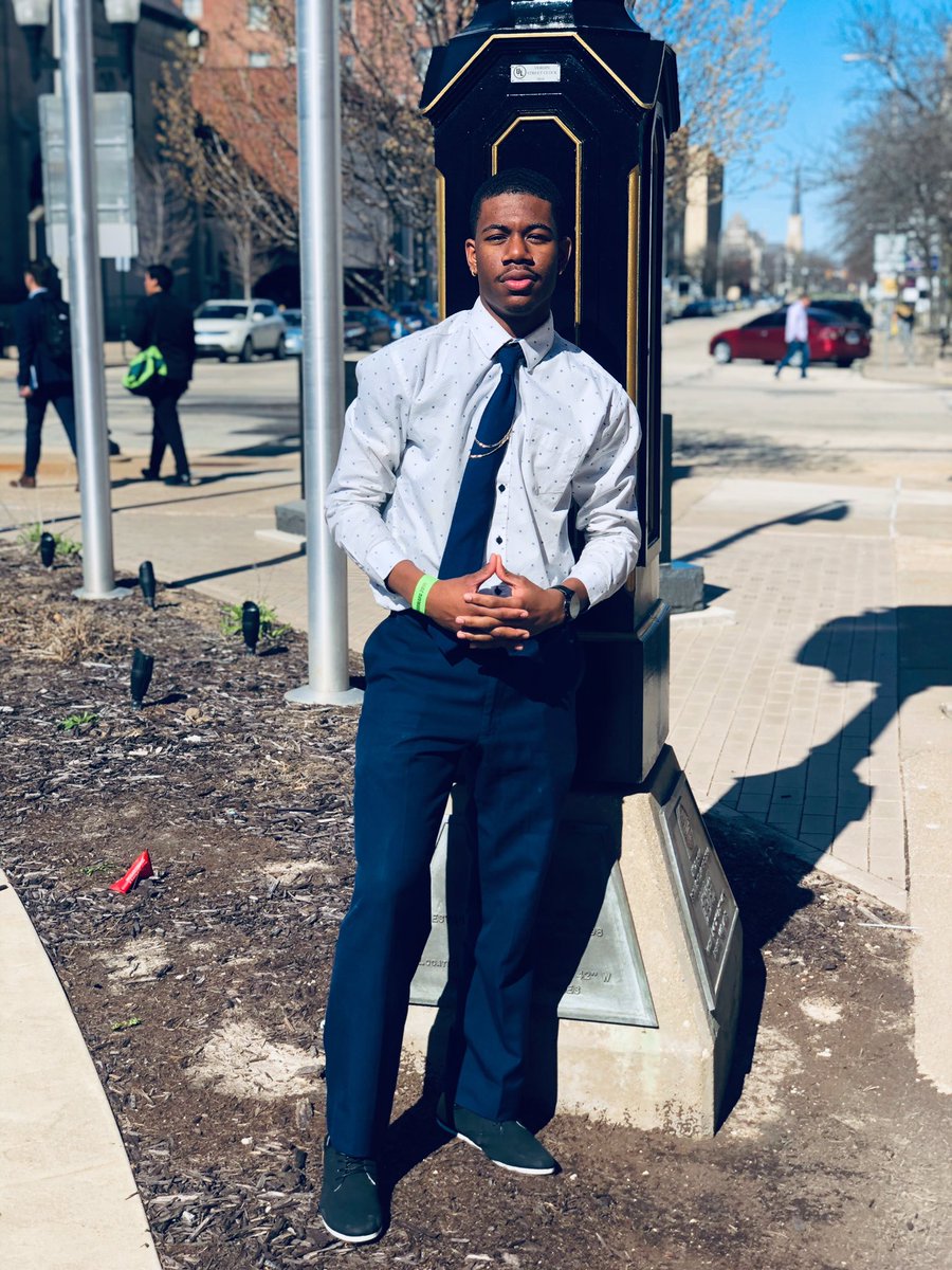 RelaspedOnDrugs's tweet image. What Happening? 
Taking baby steps to 💎 #SpringForward19 ☝🏽