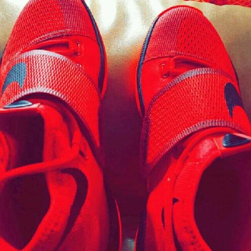 Kingstonrossdal's tweet photo. ayo pergi bersamaku > Butuh teammate yang hebat on #BIGOLIVE https://t.co/MaePDtGwhg https://t.co/YQ0NJDCxYH