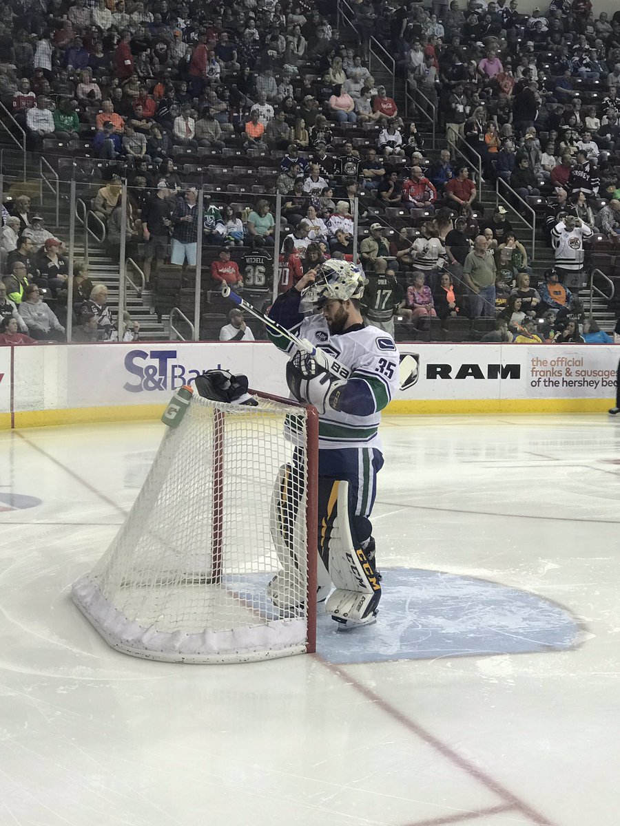OldBarnBrock's tweet photo. So happy for @tyreichenbach1! Great game tonight for @UticaComets. Hope to see him around the @TheAHL a lot more in the future. https://t.co/zmVgmKxaT3