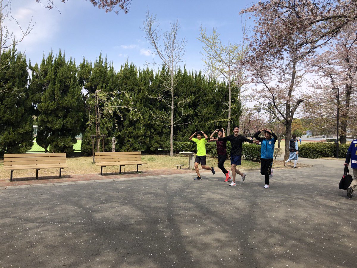 openthemeat's tweet photo. 山梨学院大学の陸上クラブです！
今のところ新入生が僕を含めて、6人くらい入っています！
ぜひ、見学だけでも来てみてください！
興味のある人はコメントかDM、よろしくお願いします！ https://t.co/0RZUutFNQn