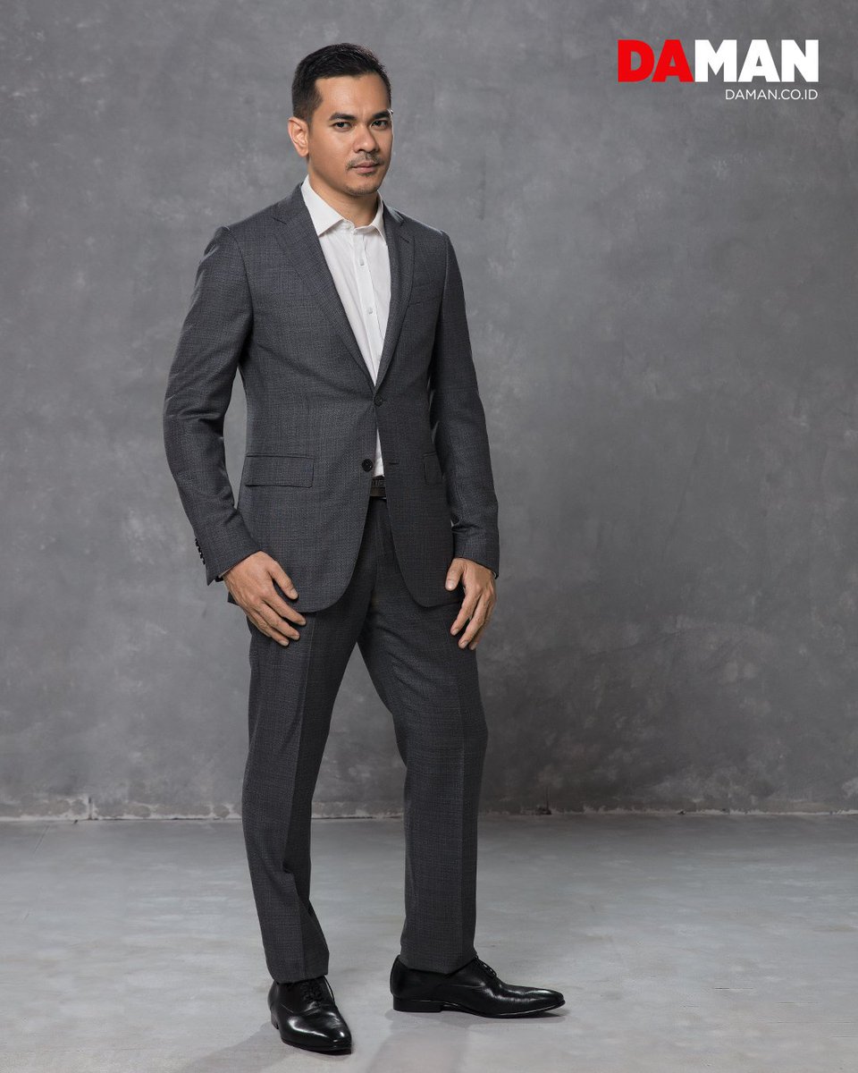 National news anchor <a href="/bennydermawan/">Benny Dermawan</a> talks to us about the long hard road to reach where he is right now

Catch the news anchor special feature in the new #DAMAN12 #anniversary issue.

Get yourself a digital copy, and see the rest of the news desk - bit.ly/DMdigisub