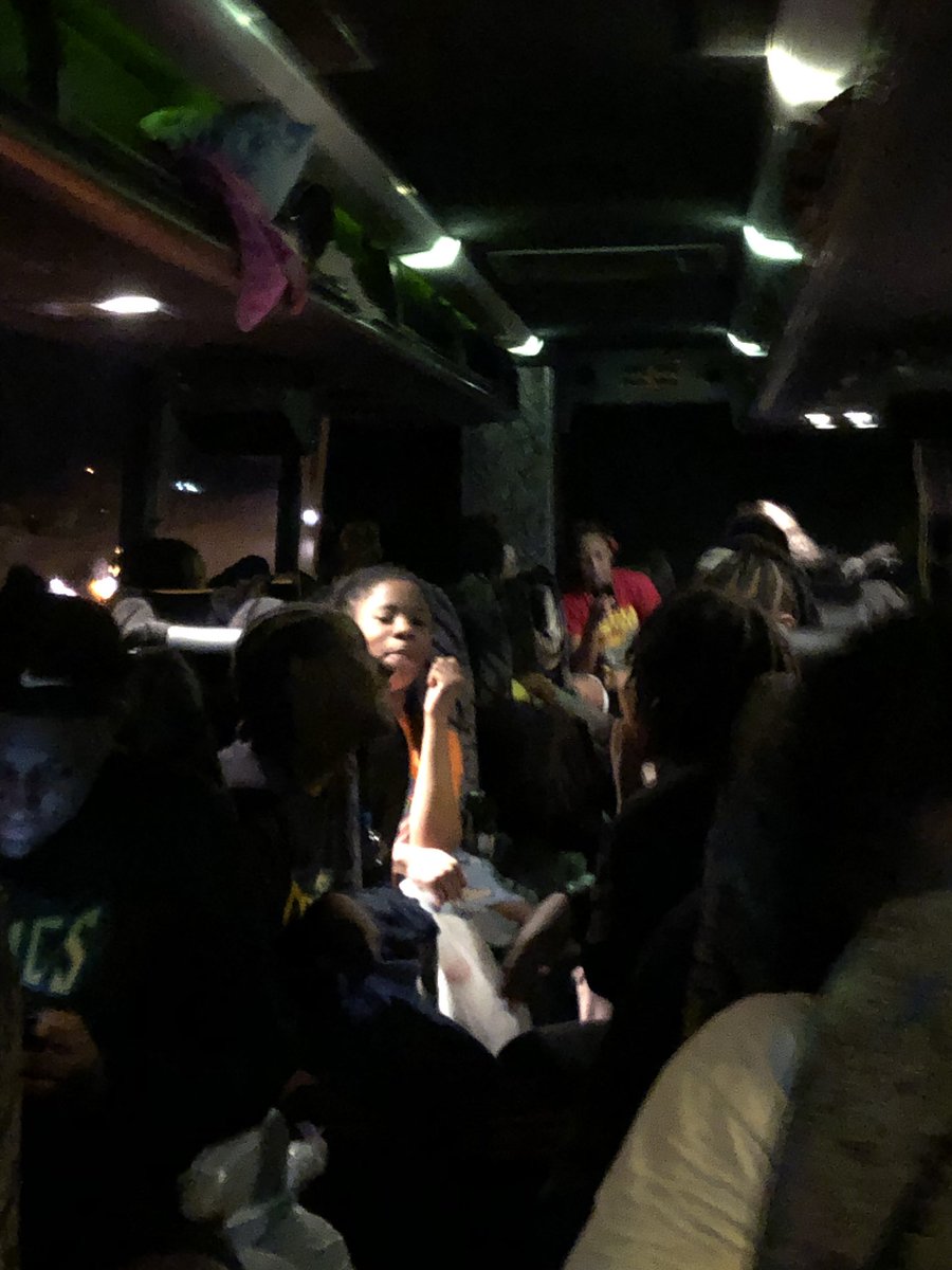 zone6celtics's tweet photo. Day 1 in the 🎒. We brought that 🔥 and all teams won 💪🏽💪🏽🍀 ready to start day 2💪🏽💪🏽 and handle business. #aaubasketball
#Celticsshining #riseabovetherest #gameonanotherlevel @alwaysliveusa @InsiderExposure @preferredscout @PassThaBall @wpceltics2024 https://t.co/5JtTdUxHiu