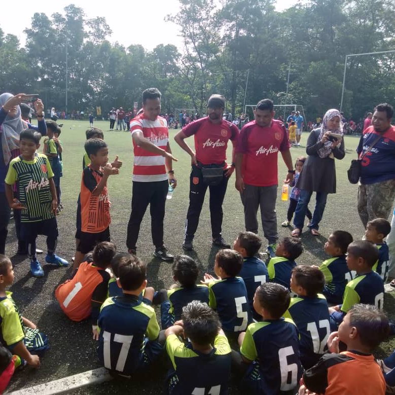 PJR Juniors Under 8 won 3-0. Top of the table. 🏆CHAMPION🏆

#PJRJuniors #AAKLJL