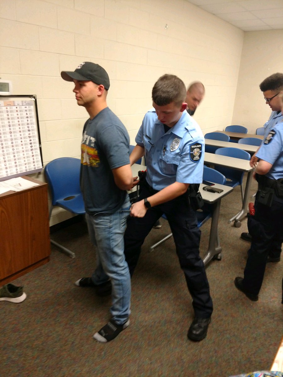 AnnaPDExplorers's tweet image. Congratulations to the Explorers for placing 1st in Crisis Intervention and 2nd in Active Shooter at the competition in Houston today!