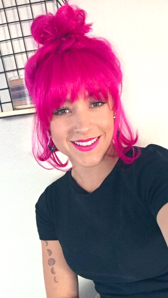 kjdeignan's tweet photo. P!NK https://t.co/76r30BbBX1