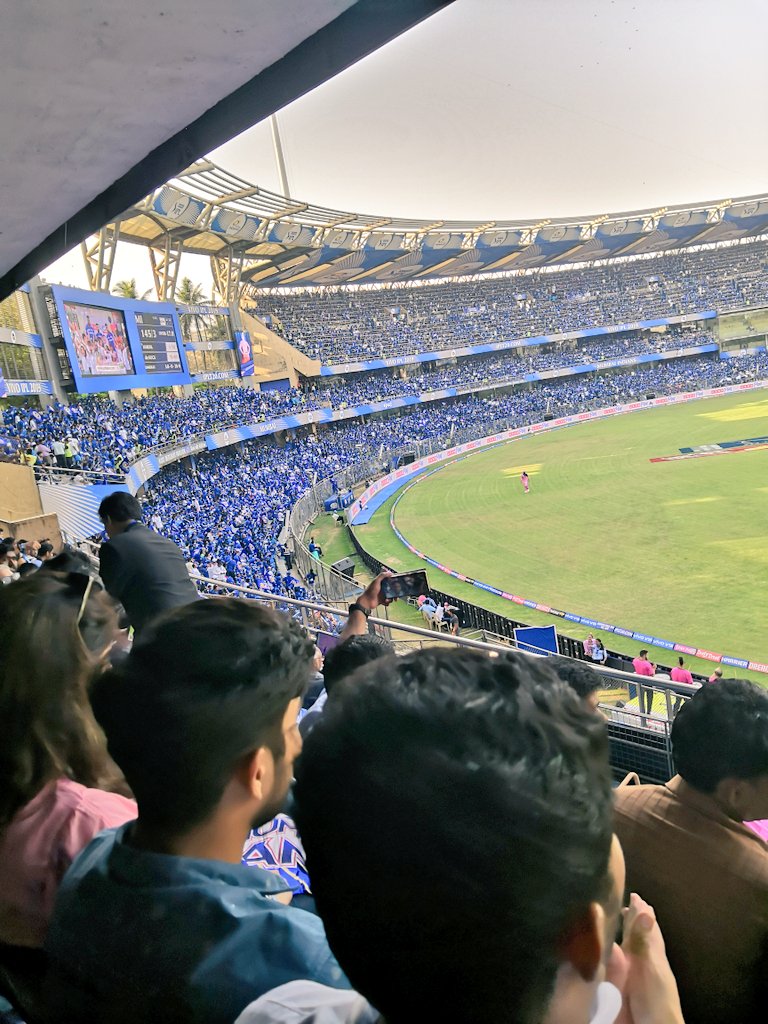 akbarkazi_'s tweet photo. Thank You So Much Team For The Yesterday's Match VVIP Tickets๐๐ @PerformaxIndia
It's was very special Match at the Wankhede #ESAday ๐ @mipaltan
#PFXLive #performaxactivewear
#ESA #MIvRR @poojari_shruti @ranjan_poojari https://t.co/bwNQxz7YXU