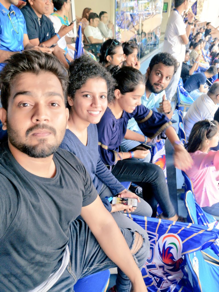 akbarkazi_'s tweet photo. Thank You So Much Team For The Yesterday's Match VVIP Tickets๐๐ @PerformaxIndia
It's was very special Match at the Wankhede #ESAday ๐ @mipaltan
#PFXLive #performaxactivewear
#ESA #MIvRR @poojari_shruti @ranjan_poojari https://t.co/bwNQxz7YXU