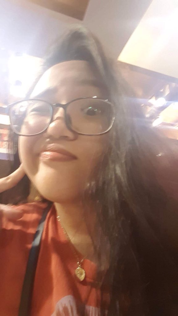 maricrisantiago's tweet photo. HBD cha-ching gorl #2 !! 🎈🎉 Di kasi tayo close kaya ito lang hehe 😂 Ingat &amp; godbless @frincesdator https://t.co/XFE80nbOfv